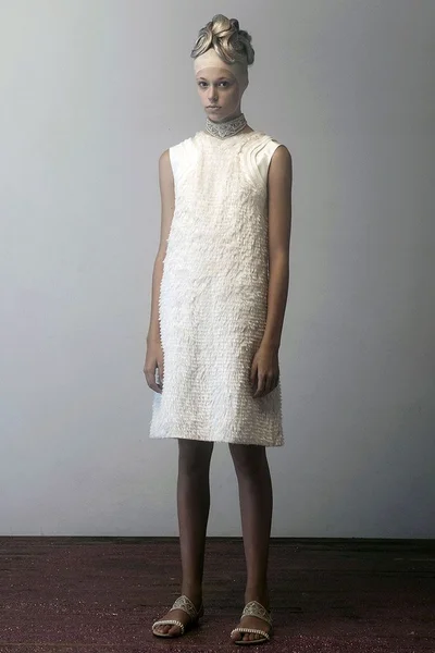 Look 3